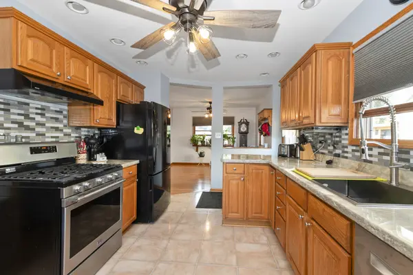 3723 W 115 PL, Alsip, IL 60803