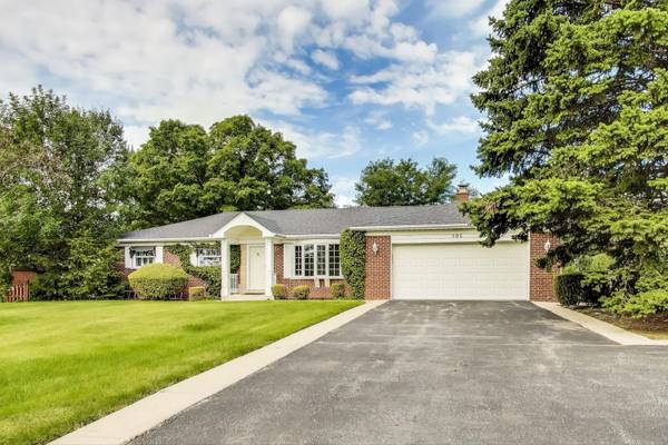 506 S Busse RD, Mount Prospect, IL 60056