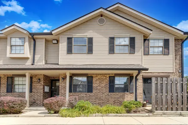 1490 W Jefferson AVE #B,  Naperville,  IL 60540