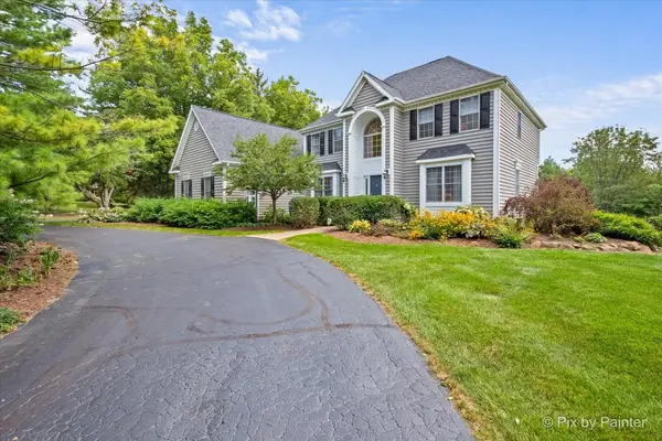 6504 Sands RD, Crystal Lake, IL 60014