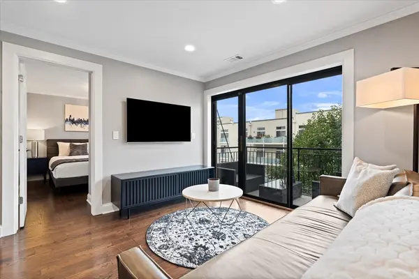 4144 N Sheridan RD #407, Chicago, IL 60613