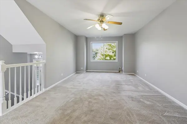 407 E Willow ST #407, Elburn, IL 60119