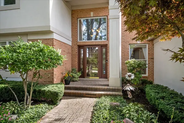 2071 Wright BLVD, Buffalo Grove, IL 60089