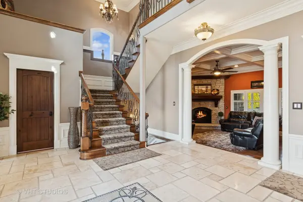 22957 Devonshire LN, Frankfort, IL 60423
