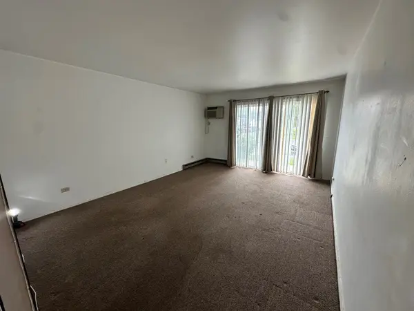 850 E Old Willow RD #108, Prospect Heights, IL 60070