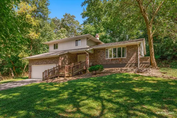 510 N Van Buren ST, East Dundee, IL 60118