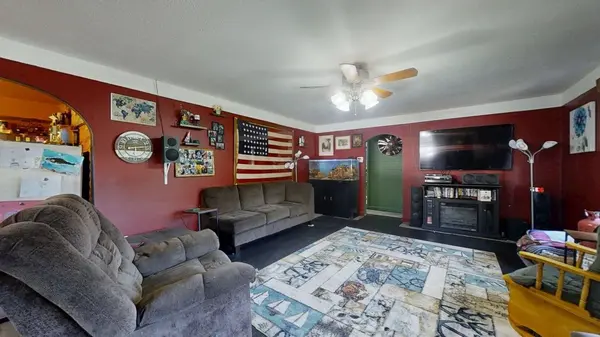 210 N Kentucky ST, Atwood, IL 61913