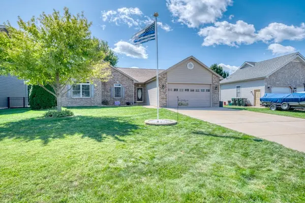 1021 W Cermak RD, Braidwood, IL 60408