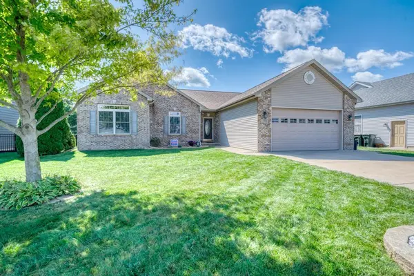 1021 W Cermak RD, Braidwood, IL 60408