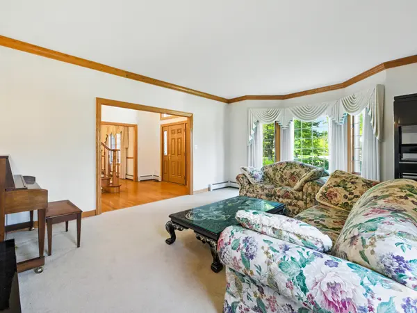 15141 Arbor DR, Orland Park, IL 60467
