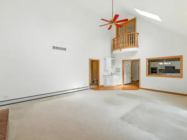 15141 Arbor DR, Orland Park, IL 60467