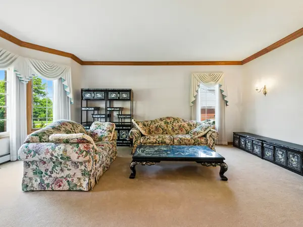 15141 Arbor DR, Orland Park, IL 60467