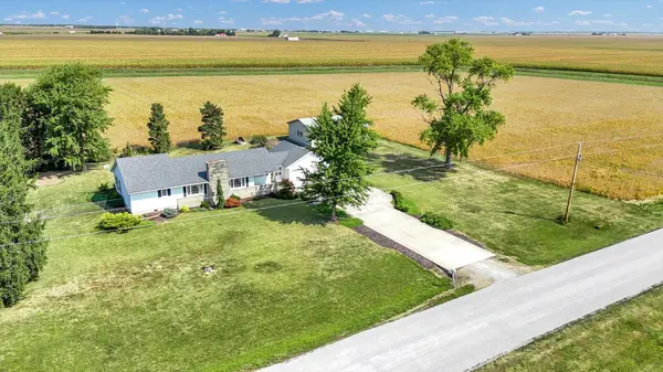 970E CO RD 600N RD, Arcola, IL 61910