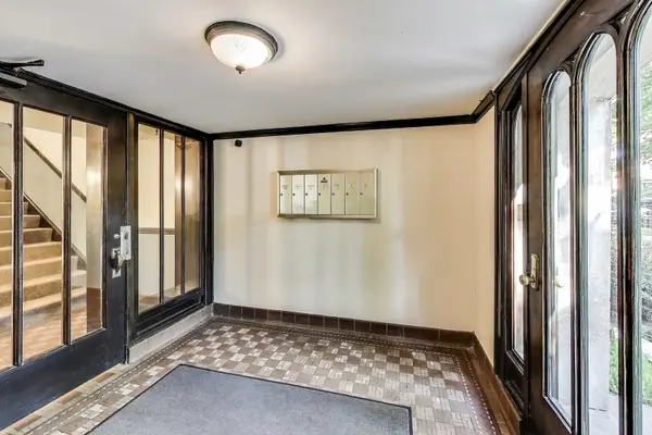 1444 W Fargo AVE #3W, Chicago, IL 60626