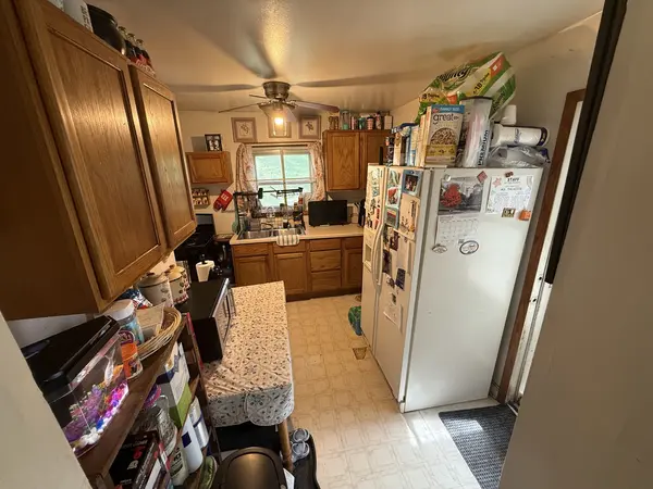 661 wellington, Elgin, IL 60120