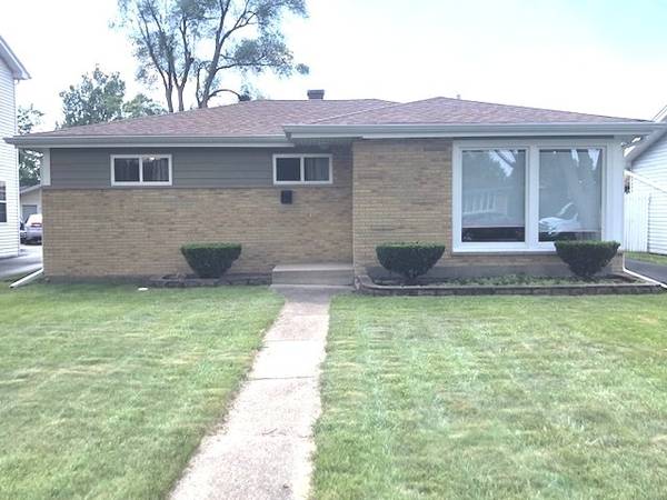 820 N Neva AVE, Addison, IL 60101