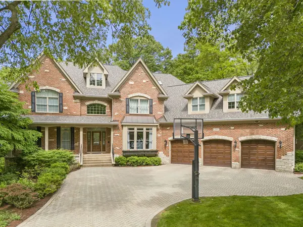 1207 Bonnema CT, Naperville, IL 60565