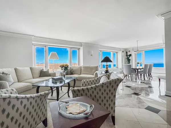 132 E Delaware PL #5506, Chicago, IL 60611