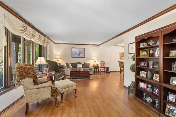 14715 S Woodcrest AVE, Homer Glen, IL 60491