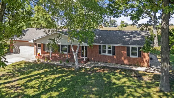 213 Oak ST, Big Rock, IL 60511