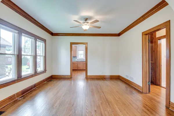 819 Oakland AVE, Joliet, IL 60435