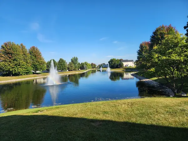 5130 Freeport DR, Plainfield, IL 60586