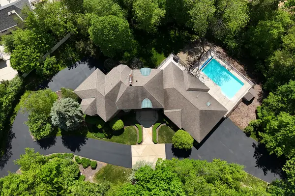 621 Chatfield RD, New Lenox, IL 60451