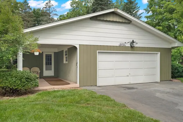10765 W Liberty AVE, Beach Park, IL 60099
