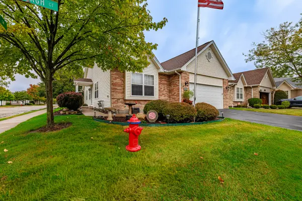 1022 Edinburgh CT, Joliet, IL 60431