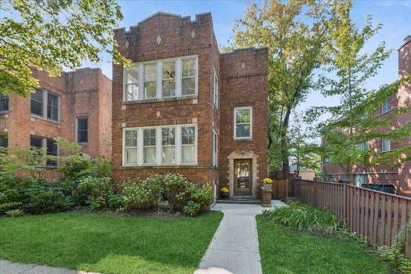 1408 Seward ST, Evanston, IL 60202