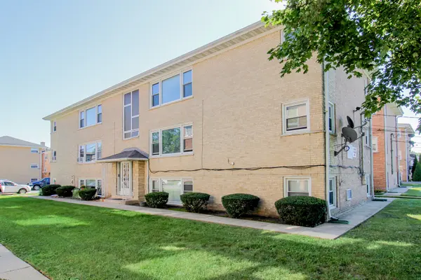 6920 Rosemary LN, Niles, IL 60714