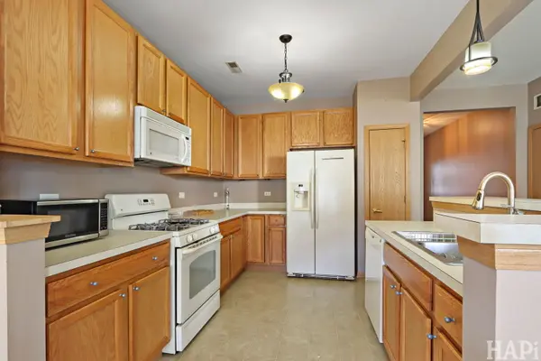 13536 Hemlock RD, Huntley, IL 60142