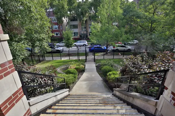 4710 N Beacon ST #2S, Chicago, IL 60640