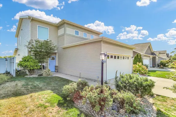 3204 Stanley LN, Champaign, IL 61822