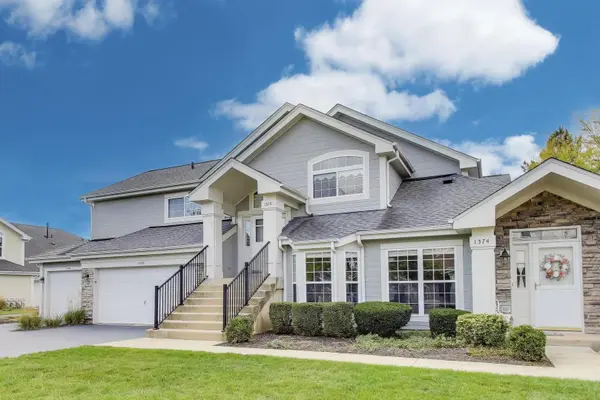 1370 Spencer LN #-, Batavia, IL 60510