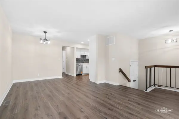 1538 Elder DR, Aurora, IL 60506