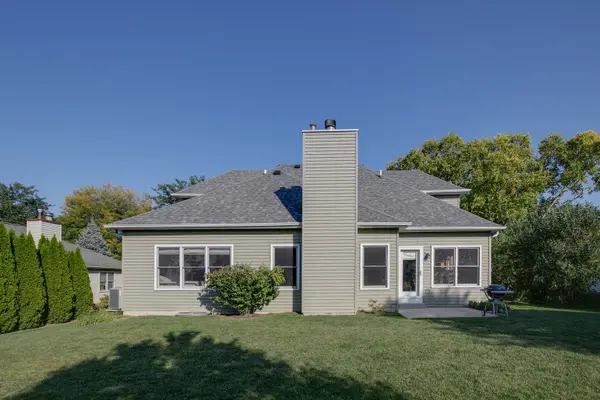 855 Ayers ST, Bolingbrook, IL 60440