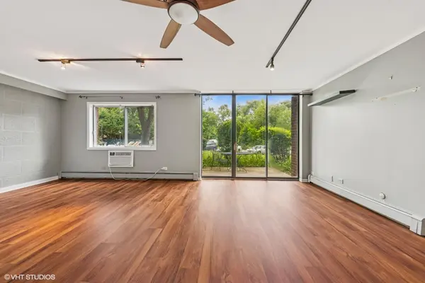4721 Saint Joseph Creek RD #1B, Lisle, IL 60532