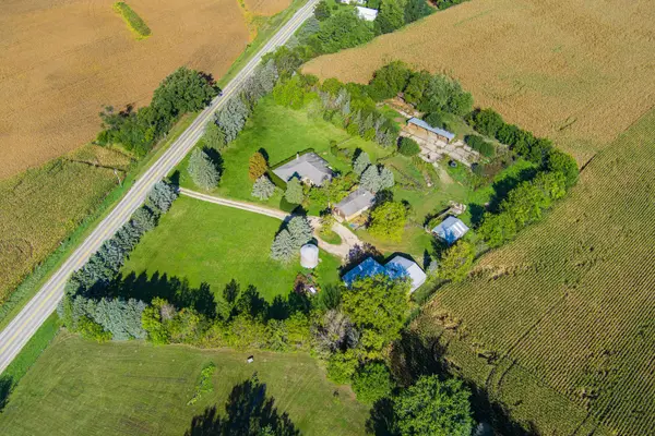 4104 Alden RD, Woodstock, IL 60098