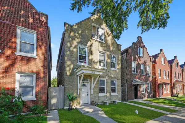 3131 S 54TH AVE, Cicero, IL 60804