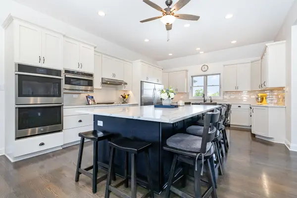 20665 Grand Haven DR, Frankfort, IL 60423