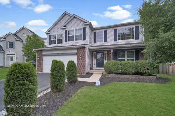 249 Gladiolus DR, Romeoville, IL 60446
