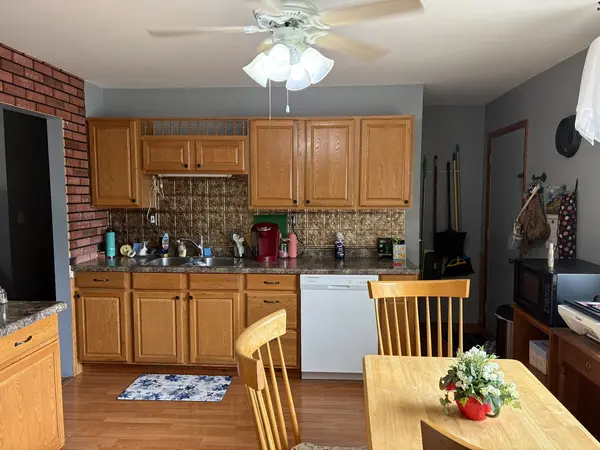 208 Irene AVE, Rochelle, IL 61068