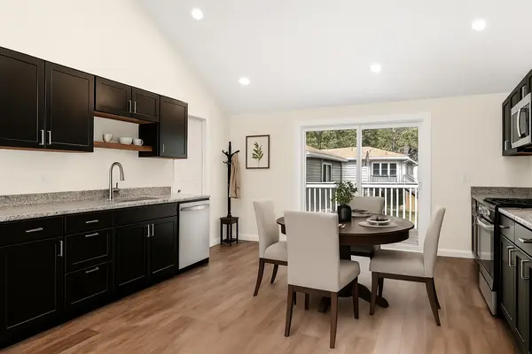 W1044 Florence RD, Bloomfield, WI 53128