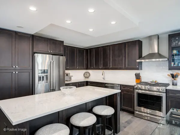 400 E RANDOLPH ST #1929, Chicago, IL 60601