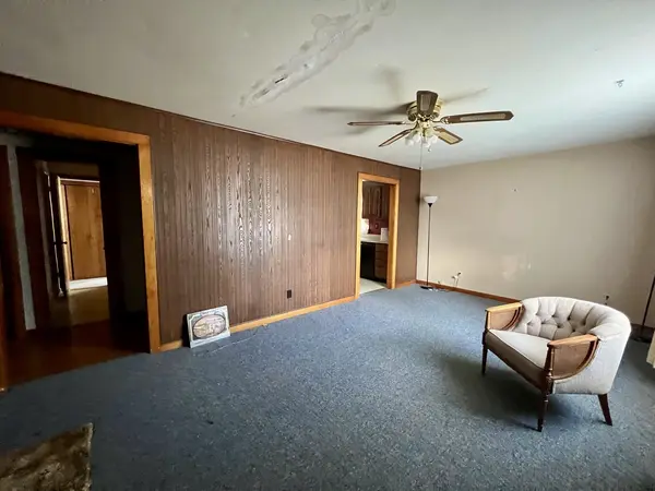 304 W Jefferson ST, Arcola, IL 61910