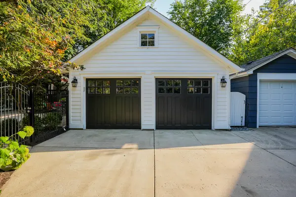 48 N Park RD, La Grange, IL 60525