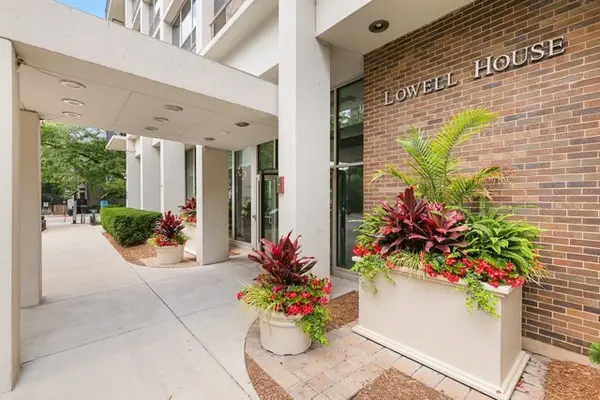 88 W Schiller ST #2907L, Chicago, IL 60610