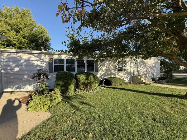 1007 Woodlawn DR, Manteno, IL 60950