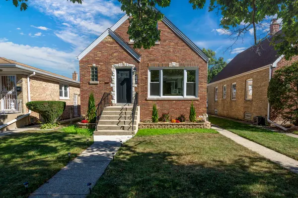 2641 Oak ST, Franklin Park, IL 60131